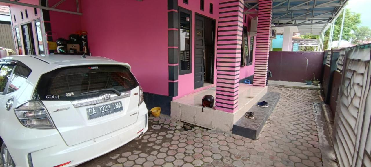 Spot On 92466 Adam Kost Syariahnearwisata Jembatan Barito Hotel Banjarmasin  Exterior foto