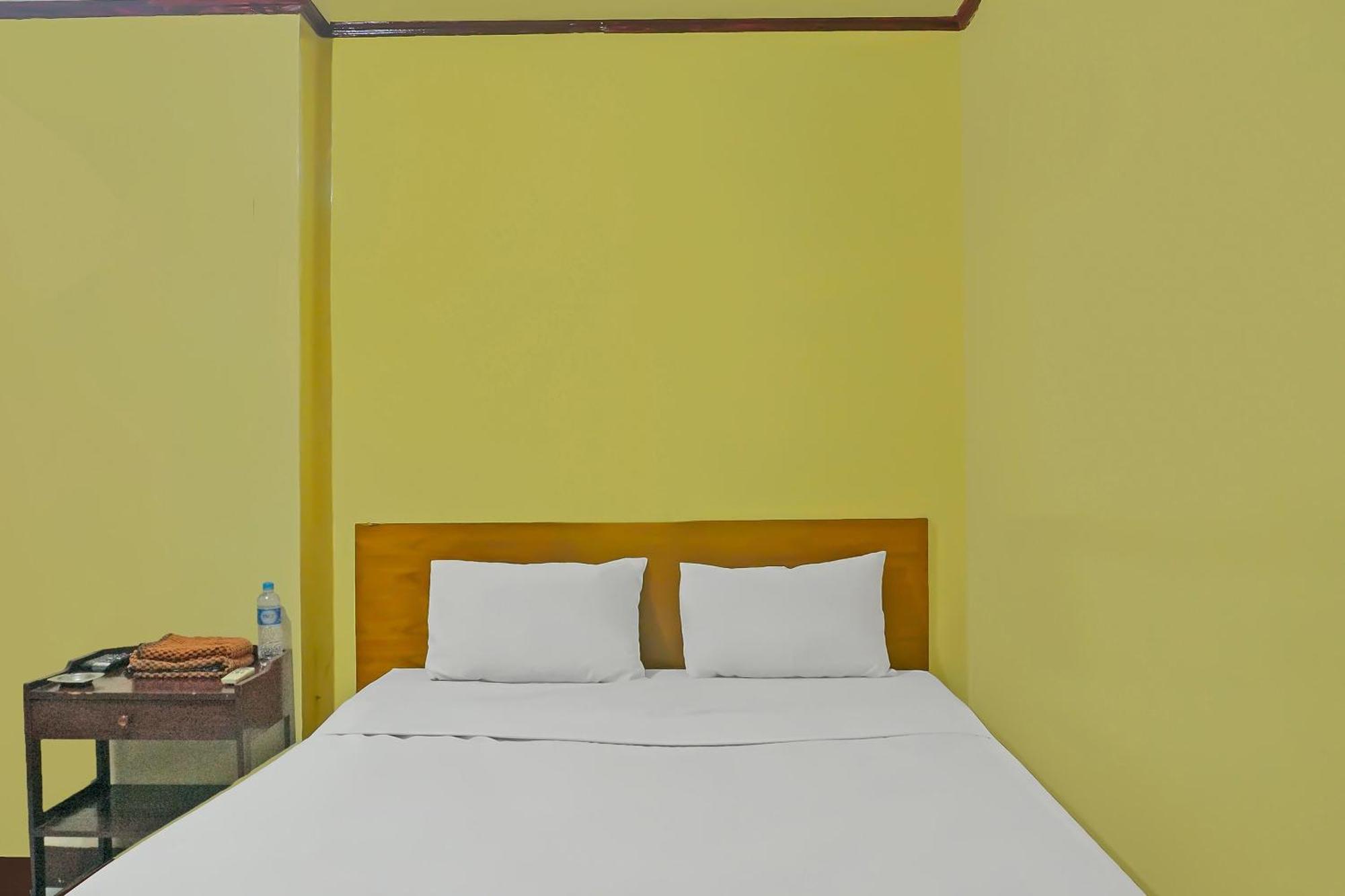 Spot On 92466 Adam Kost Syariahnearwisata Jembatan Barito Hotel Banjarmasin  Exterior foto