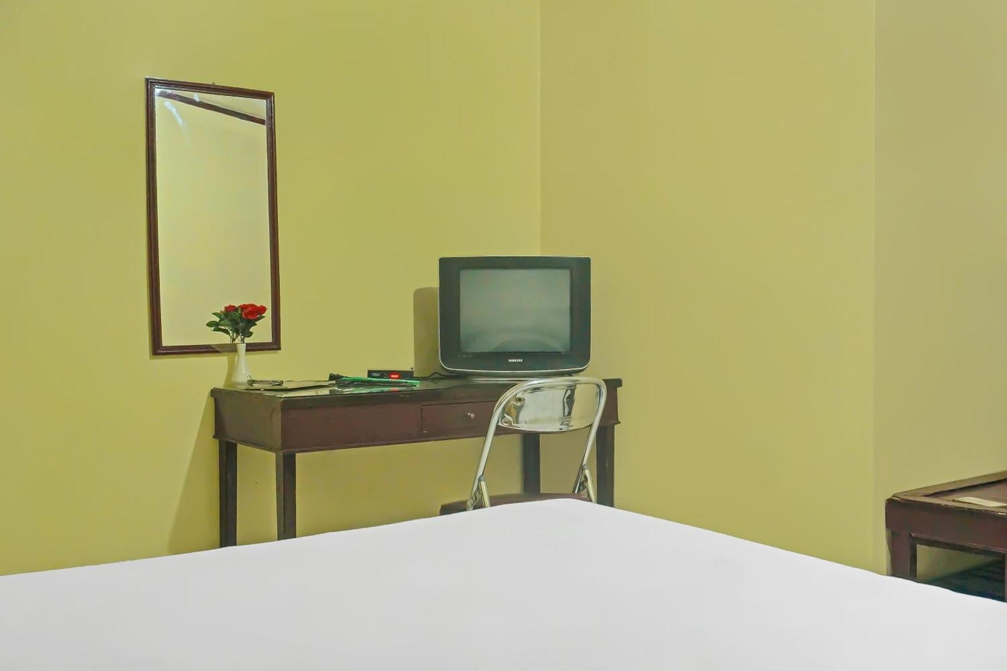 Spot On 92466 Adam Kost Syariahnearwisata Jembatan Barito Hotel Banjarmasin  Exterior foto
